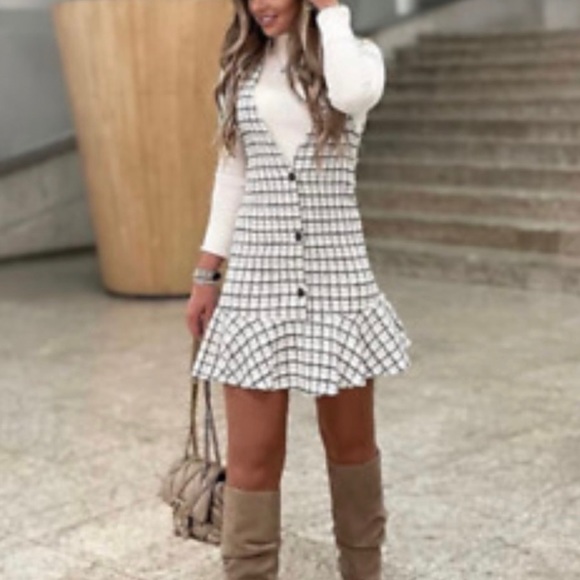 Zara textured weave tweed dress - Picture 4 of 9